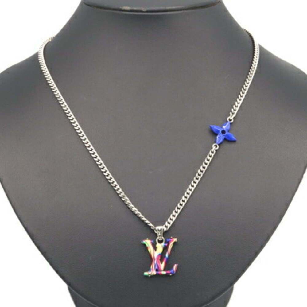 LOUIS VUITTON Black Necklace - Picture 6 of 7